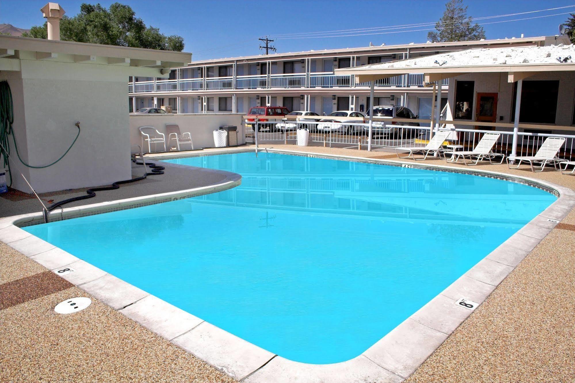 Winnemucca Holiday Motel Exterior photo